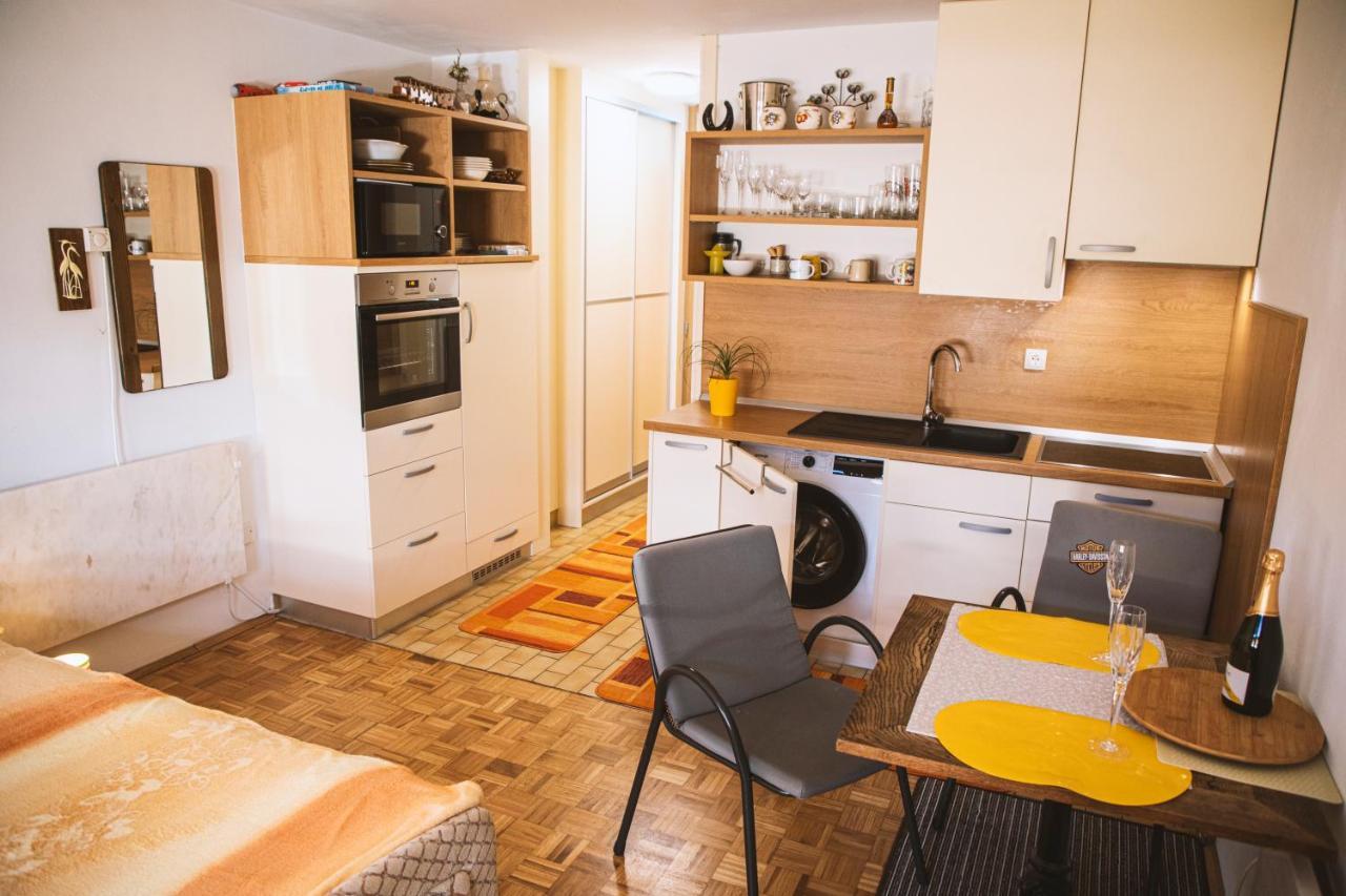 Soncni Apartma Бовец Екстериор снимка